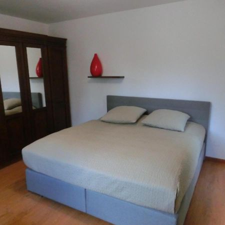 Ferienwohnung In Lobau Виена Екстериор снимка